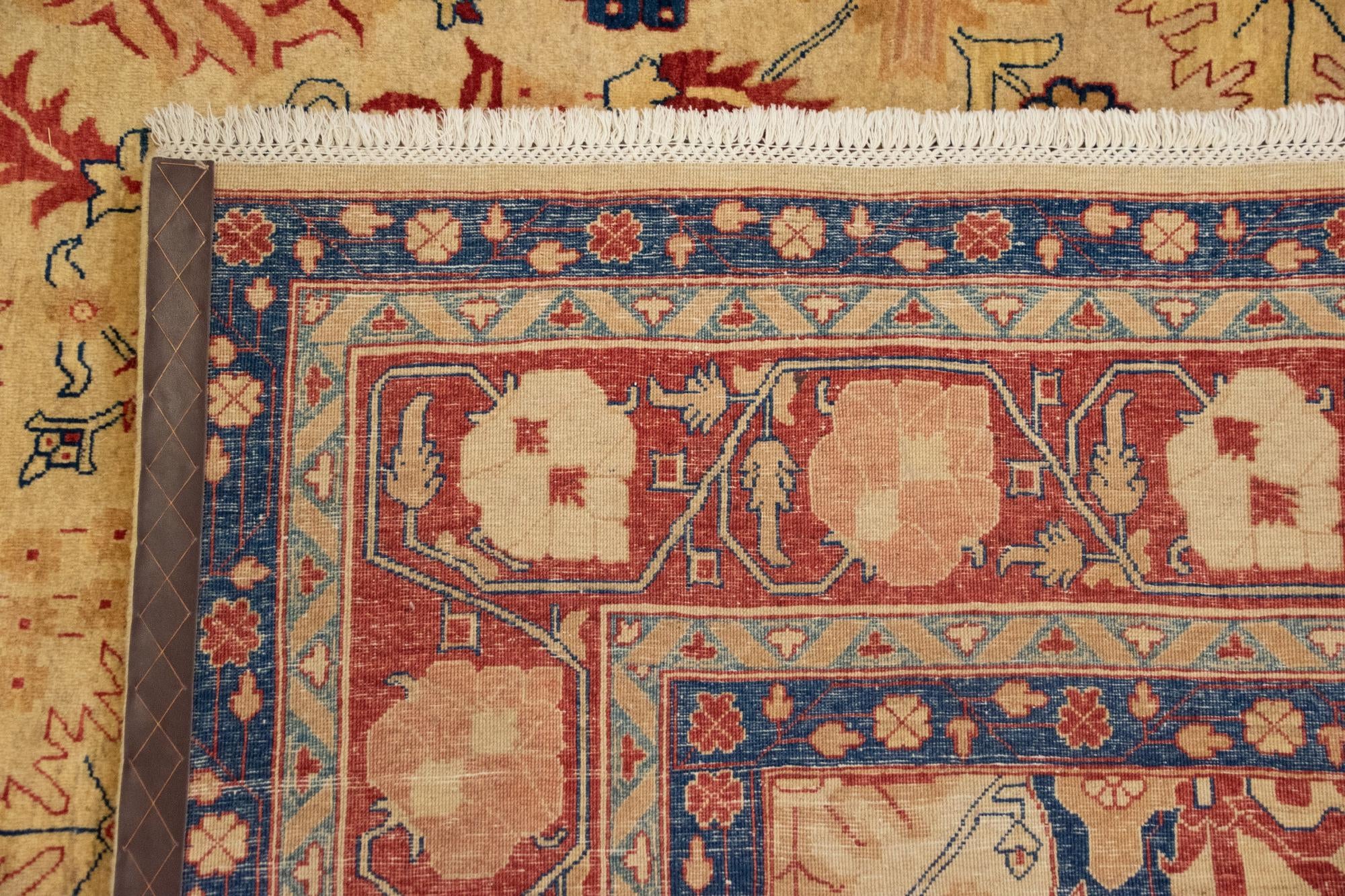 7' 9 x 9' 11 Hand Knotted Heriz Persian Wool Rug