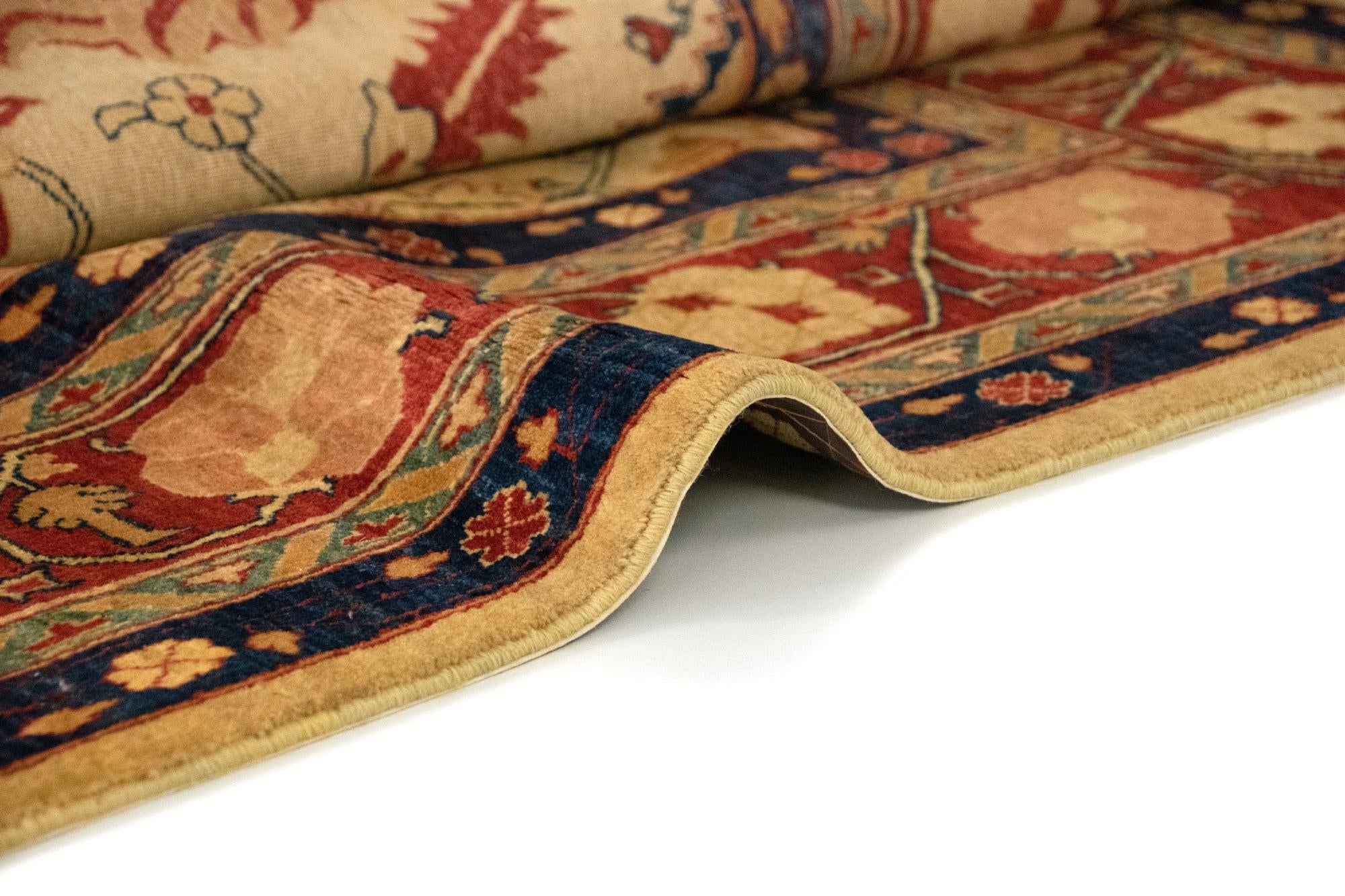 7' 9 x 9' 11 Hand Knotted Heriz Persian Wool Rug