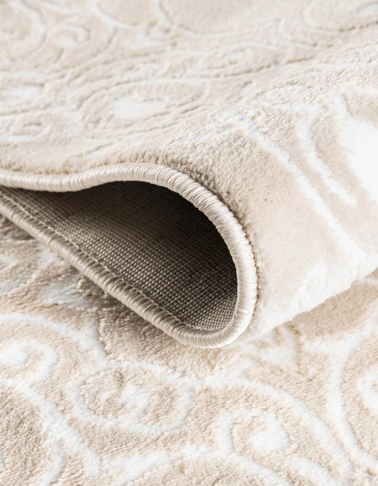 Detail image of 10' x 14' Himalaya Rug