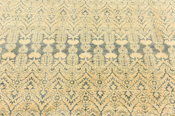6' 7 x 9' 4 Hand Knotted Ikat Oriental Wool Rug