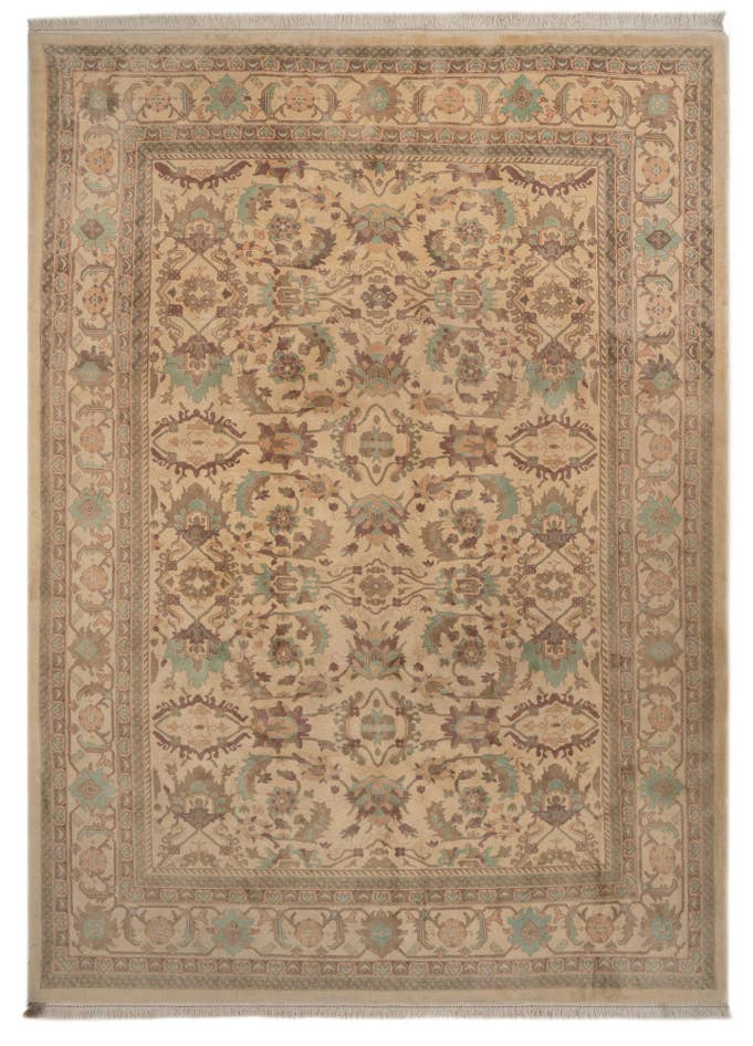 Detail image of 8' 6 x 11' 8 Hand Knotted Indo Tabriz Wool Rug