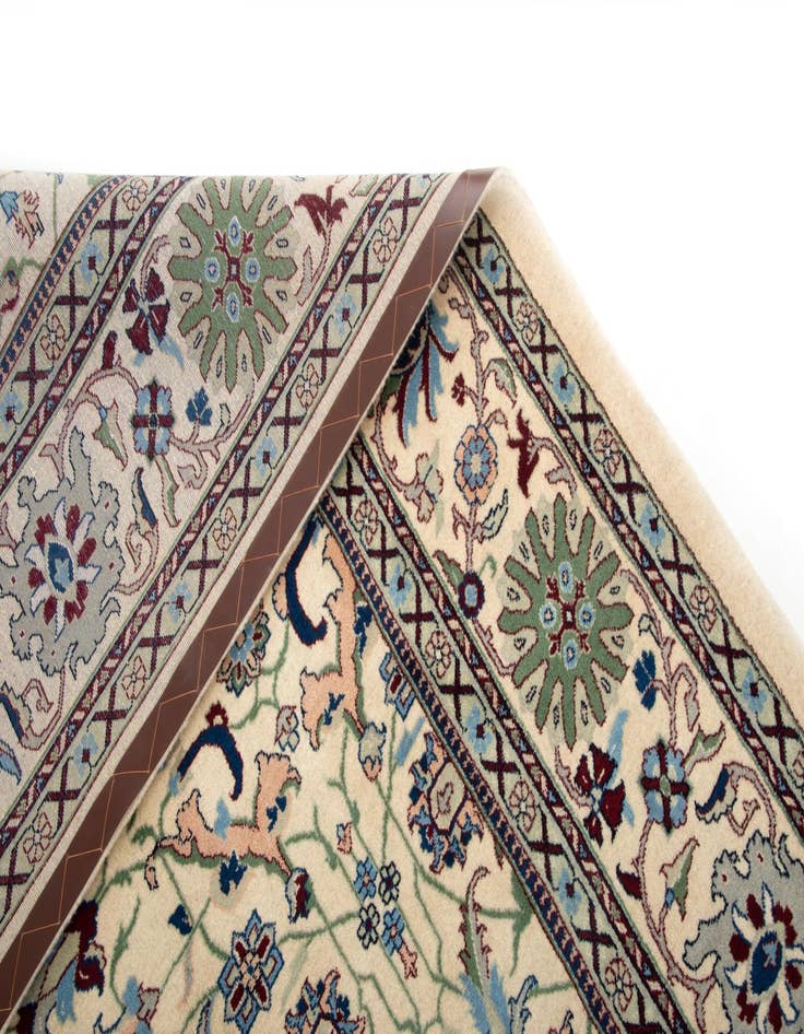 Detail image of 8' 1 x 10' 2  Hand Knotted Indo Tabriz Wool Rug