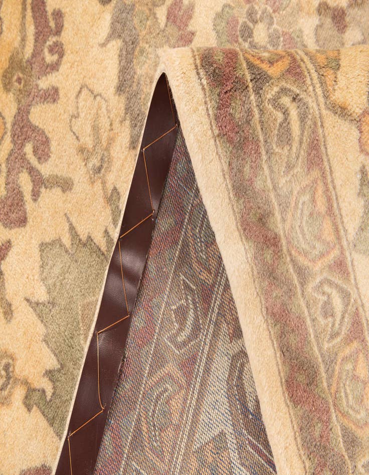 Detail image of 8' 3 x 10' 6  Hand Knotted Indo Tabriz Wool Rug