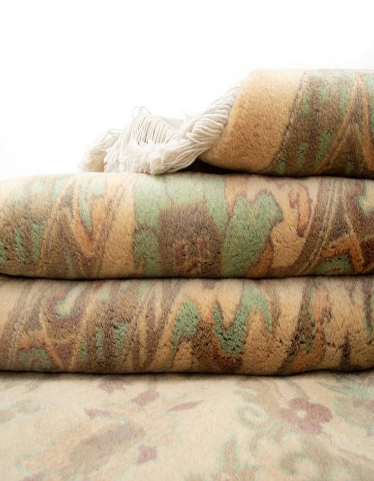 Detail image of 8' 3 x 9' 10 Hand Knotted Indo Ziegler Wool Rug