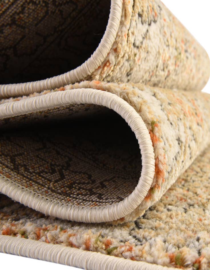 Detail image of 5' x 8' Isabella Rug