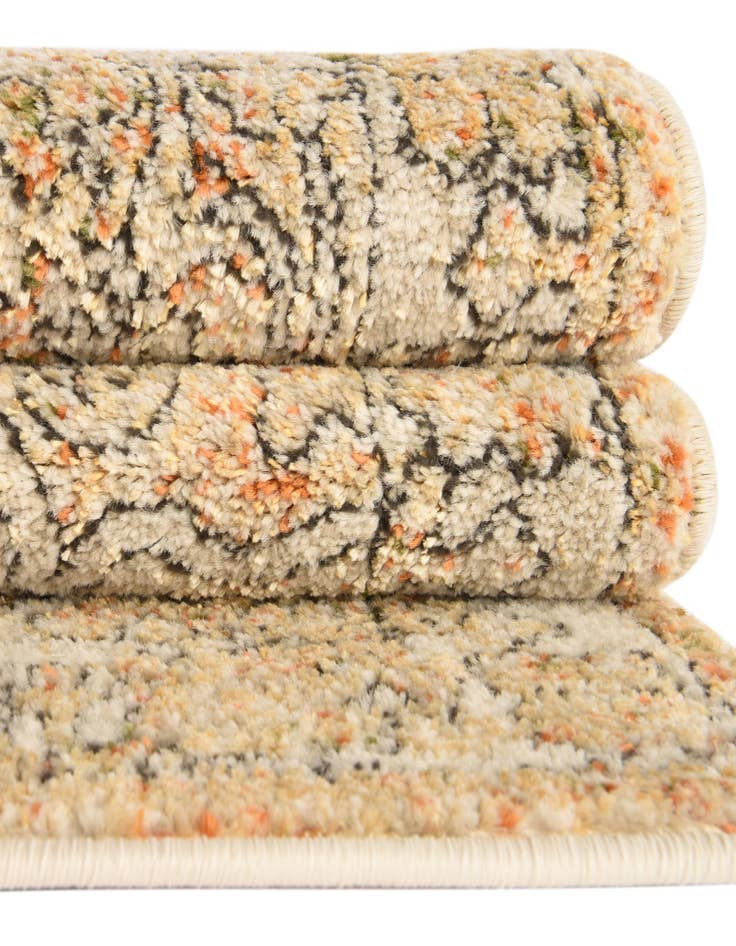 Detail image of 5' x 8' Isabella Rug