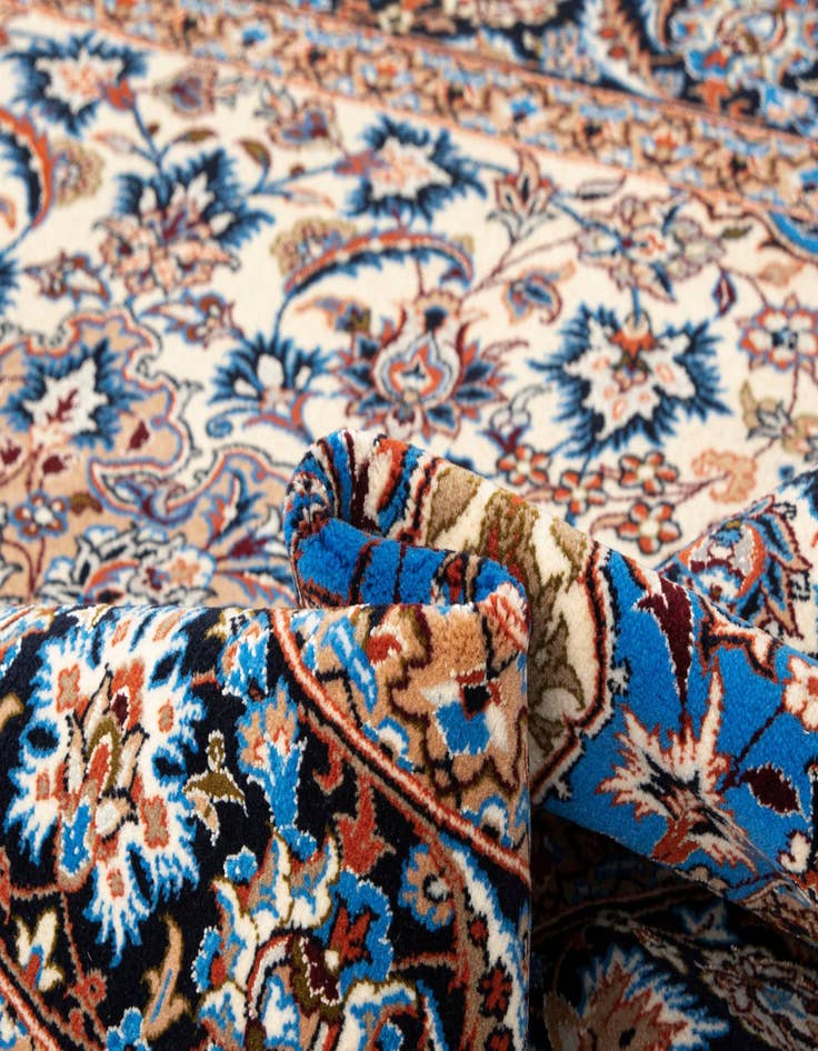 Detail image of 3' 8 x 5' 10 Isfahan Rug