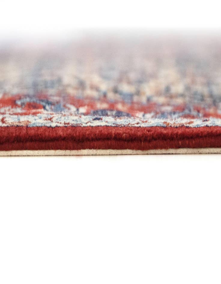 Detail image of 2' 2 x 3' 7 Isfahan Rug