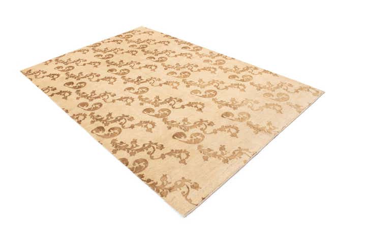 5' 3 x 7' 11 Hand Knotted Isfahan Persian Rug