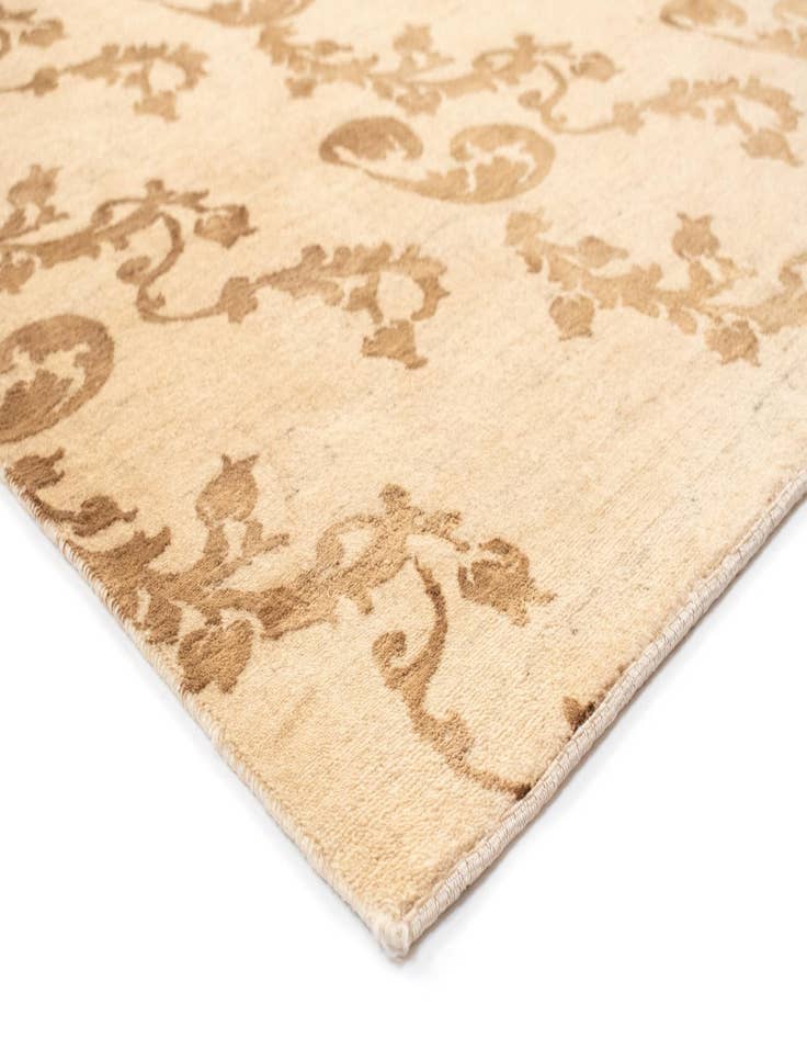 Detail image of 5' 3 x 7' 11 Hand Knotted Isfahan Persian Rug