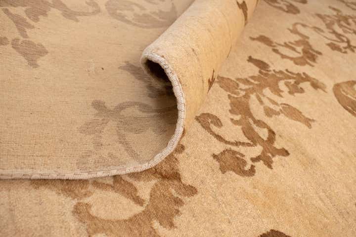 5' 3 x 7' 11 Hand Knotted Isfahan Persian Rug