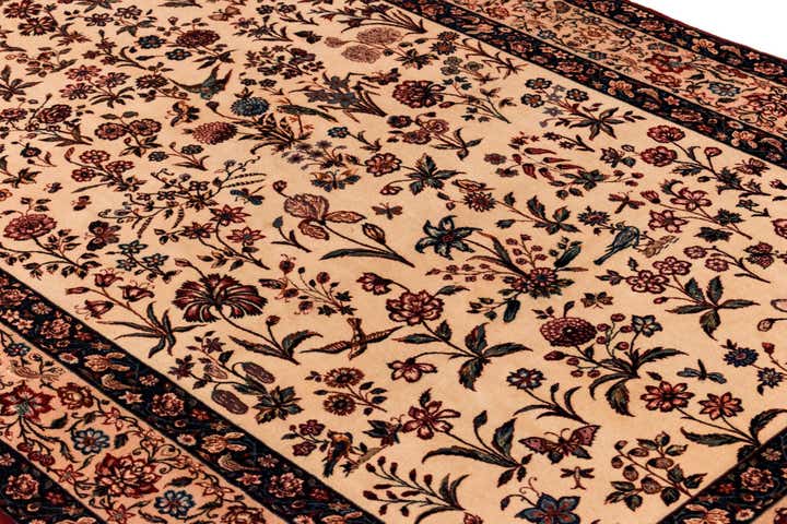 4' 10 x 7' 8 Isfahan Wool Rug