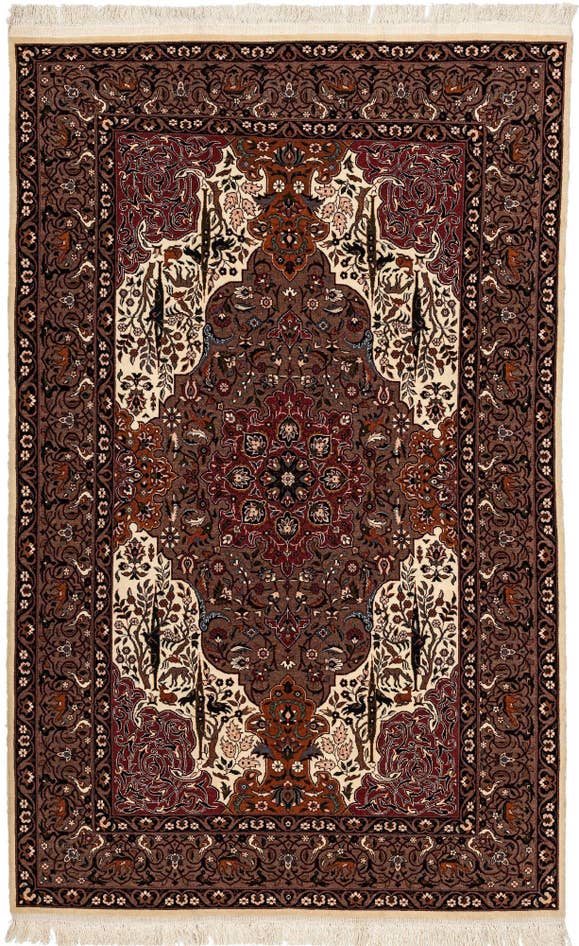Detail image of 2' 11 x 4' 8 Isfahan Rug