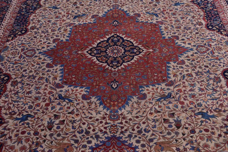 Detail image of 7' 2 x 9' 7 Hand Knotted Isfahan Oriental Wool Rug
