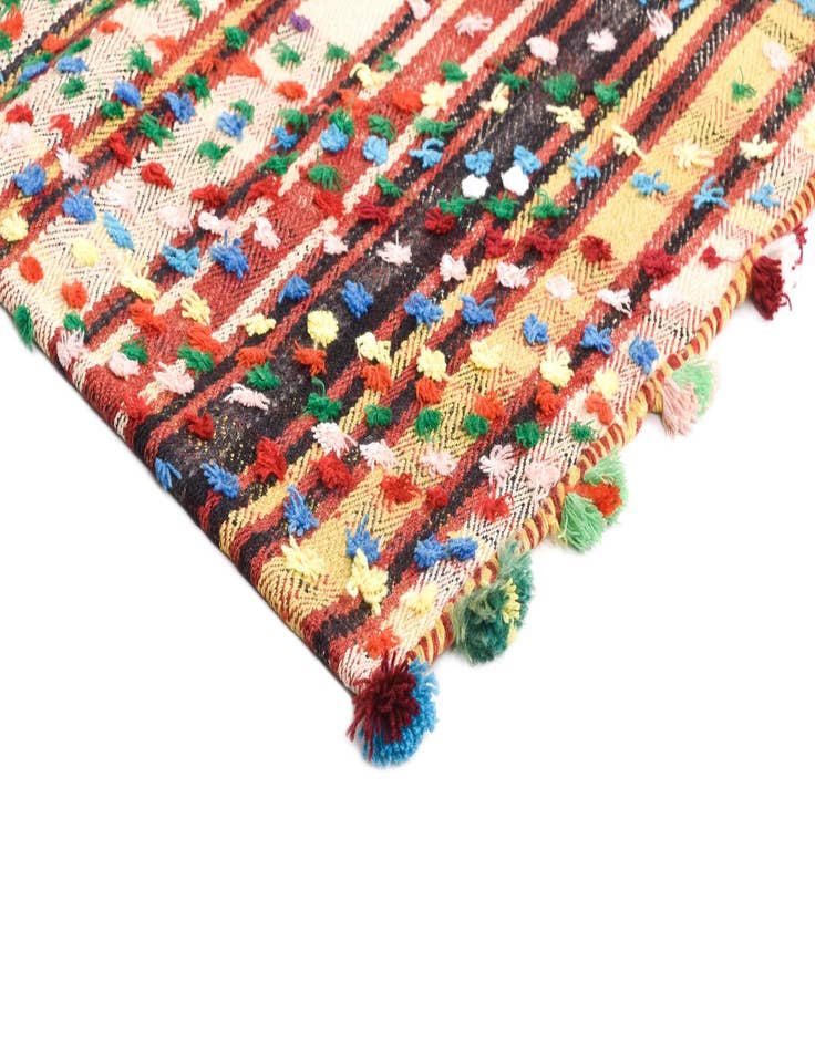 Detail image of 3' 9 x 7' 7 Jajim Rug