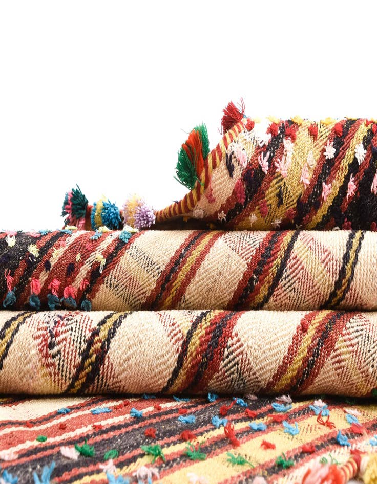 Detail image of 3' 9 x 7' 7 Jajim Rug