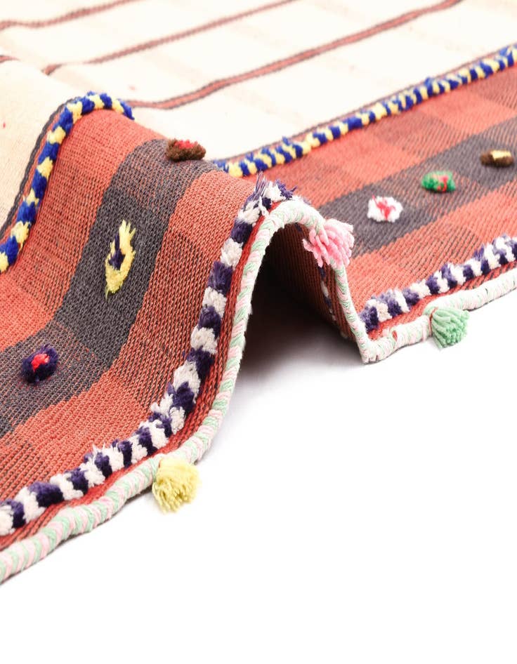 Detail image of 5' x 6' 9 Jajim Rug