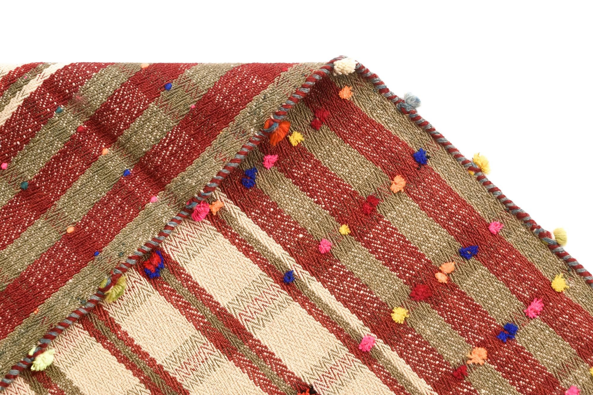 4' 7 x 8' 8 Jajim Rug