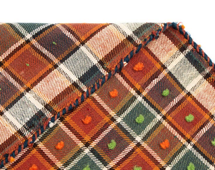 Detail image of 4' 1 x 7' 3 Jajim Wool Rug