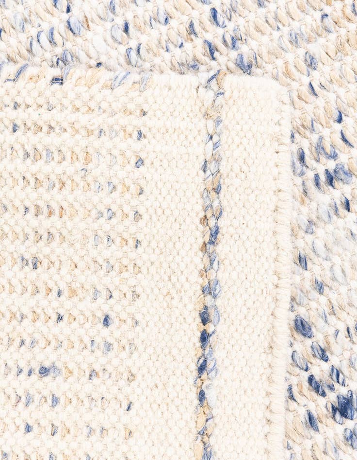 Detail image of 2' 2 x 3' 1  Hand Knotted Jill Zarin Dorset Rug