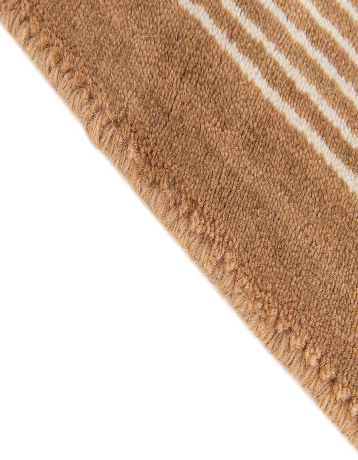 Detail image of 2' 2 x 3' 2 Jill Zarin Natural Wool Rug