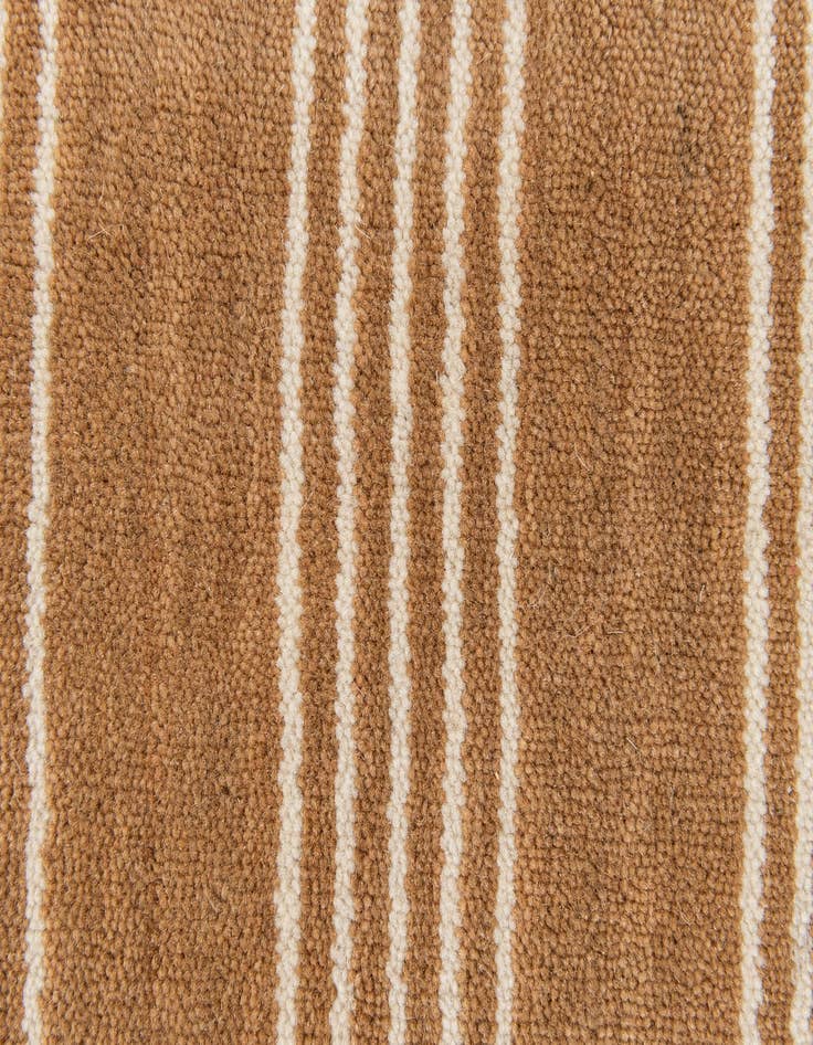 Detail image of 2' 2 x 3' 2 Jill Zarin Natural Wool Rug