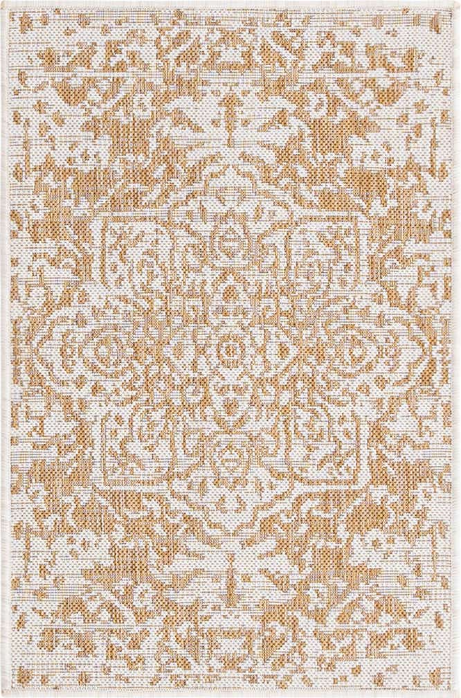 2' x 3' Easy-Clean Jill Zarin Dubai Indoor / Outdoor Rug