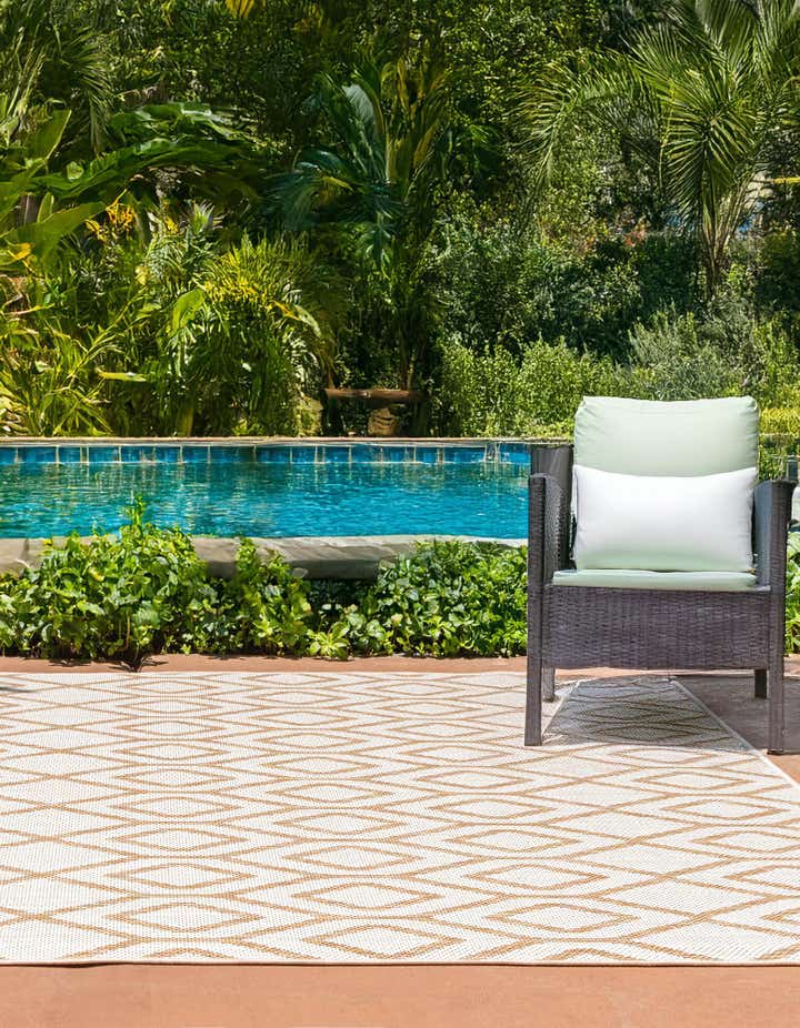 9' x 12' Easy-Clean Jill Zarin Turks and Caicos Indoor / Outdoor Rug