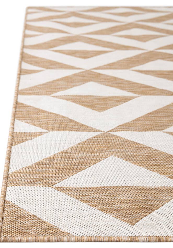 Detail image of 4' x 6' Easy-Clean Jill Zarin Napa Indoor / Outdoor Rug
