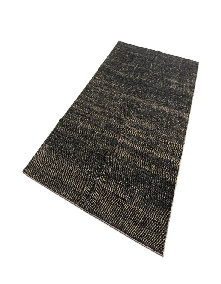 Detail image of 6' x 10' Juma Wool Rug