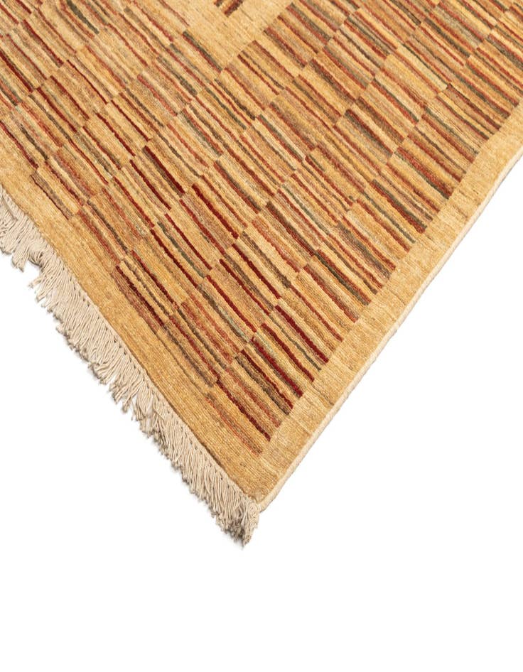 Detail image of 8' 1 x 11' Juma Wool Rug