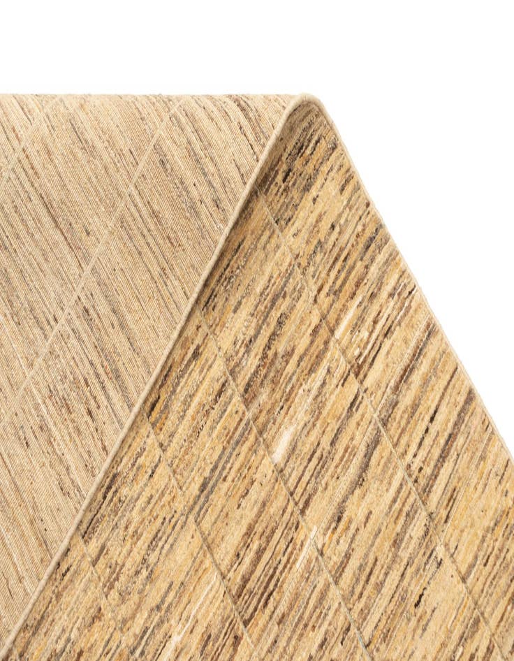 Detail image of 8' x 11' 4 Juma Wool Rug