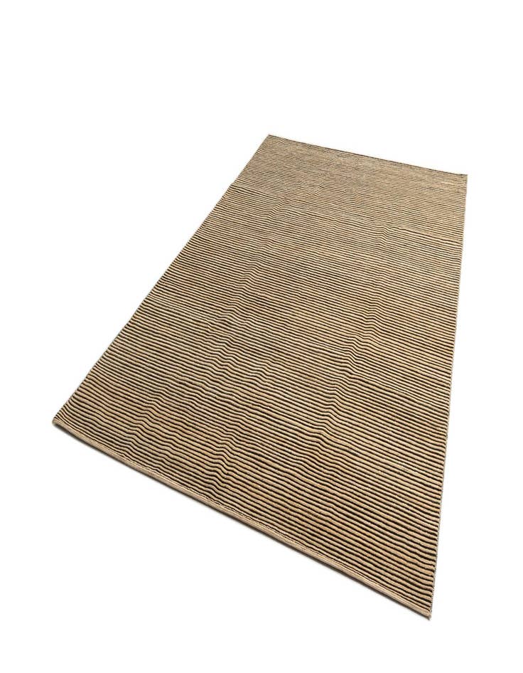 Detail image of 7' 9 x 11' 7 Juma Wool Rug