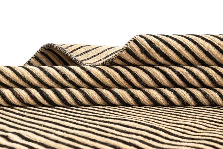7' 9 x 11' 7 Juma Wool Rug