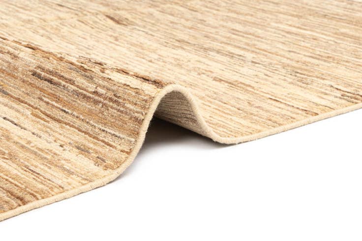 Detail image of 5' 6 x 7' 7 Juma Wool Rug