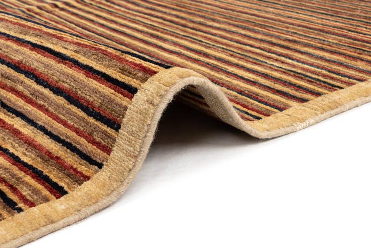 Detail image of 5' 8 x 7' 7 Juma Wool Rug