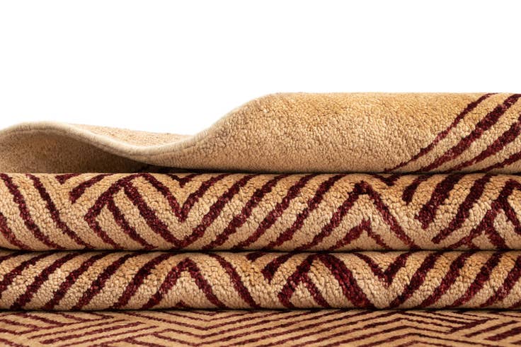 Detail image of 4' 7 x 6' 8 Juma Wool Rug