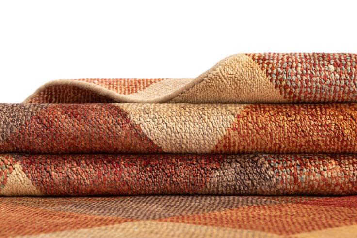 Detail image of 4' 6 x 6' 7 Juma Wool Rug