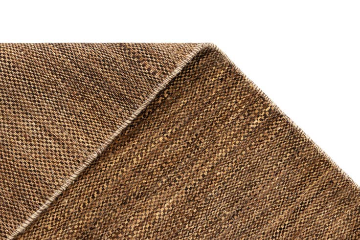 Detail image of 4' 9 x 6' 5 Juma Wool Rug