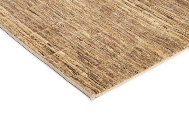 Detail image of 5' 11 x 9' 1 Juma Wool Rug