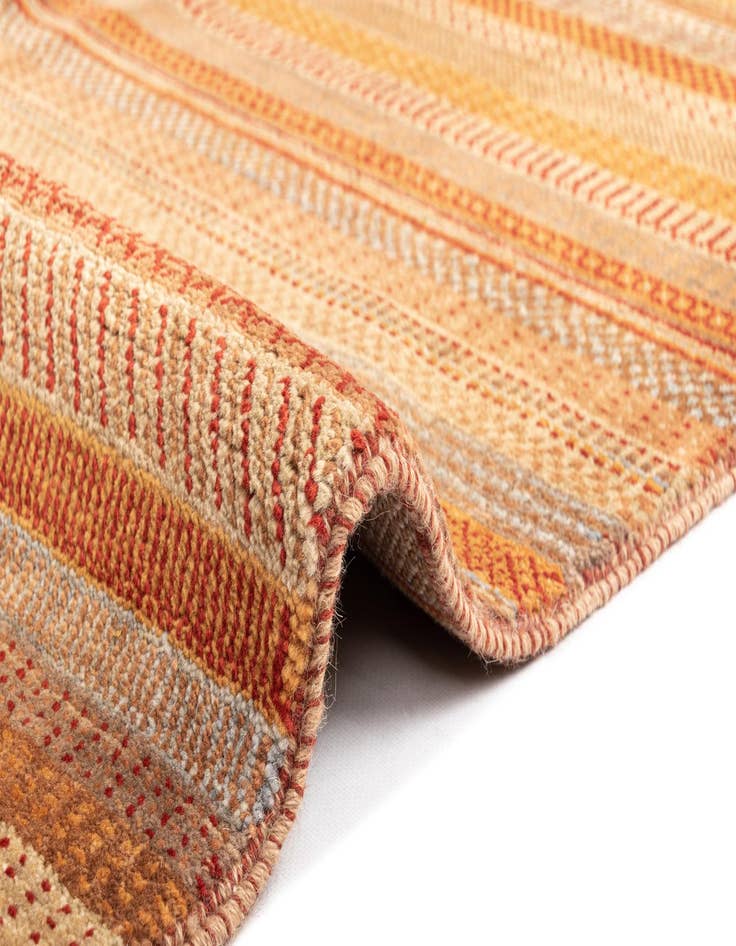 Detail image of 6' 6 x 9' 4 Juma Wool Rug