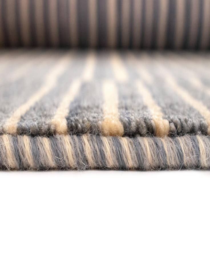 Detail image of 8' 2 x 10' 1 Juma Rug