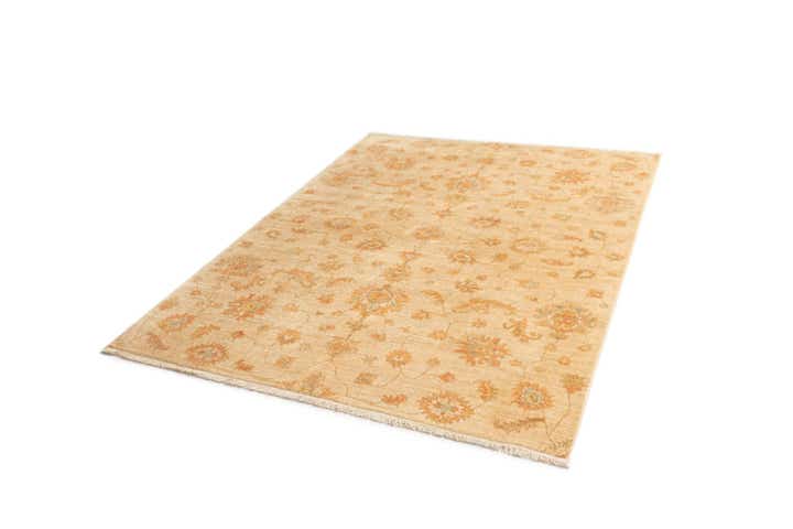 5' 9 x 7' 7 Kaizar Wool Rug