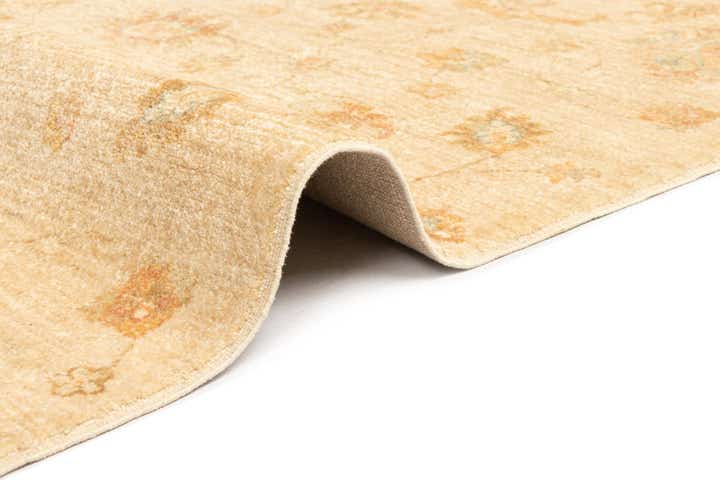 5' 9 x 7' 7 Kaizar Wool Rug