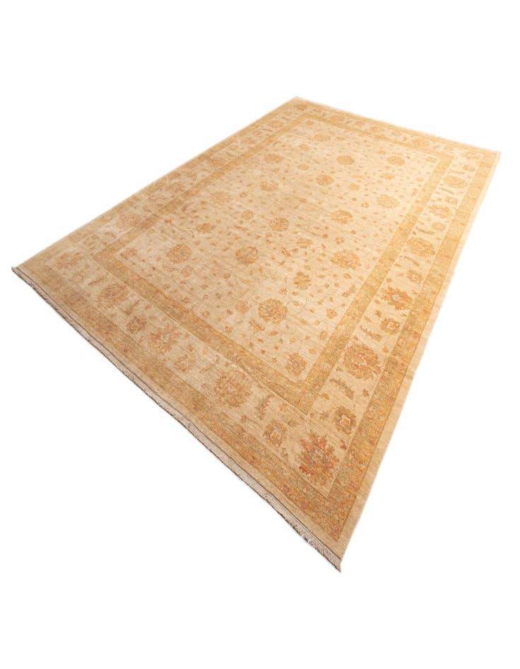 Detail image of 11' 11 x 17' 5 Kaizar Wool Rug