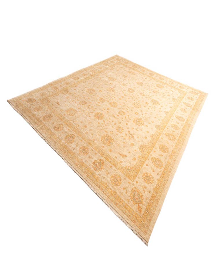 Detail image of 13' x 16' 1 Kaizar Wool Rug