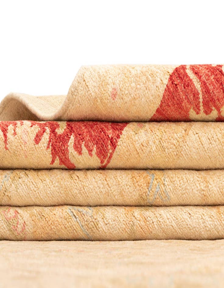 Detail image of 9' 11 x 17' 6 Kaizar Wool Rug