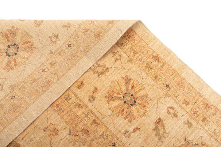 13' 2 x 19' 3 Kaizar Wool Rug