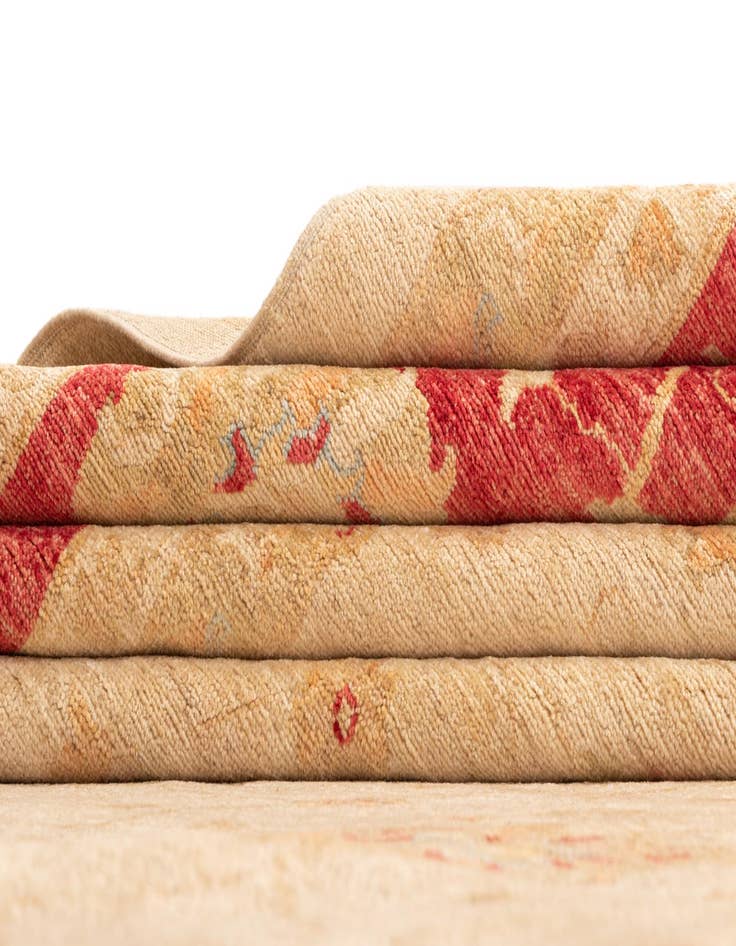 Detail image of 13' x 21' 3 Kaizar Wool Rug