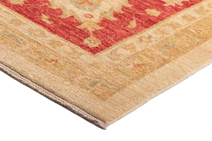 Detail image of 13' x 21' 3 Kaizar Wool Rug